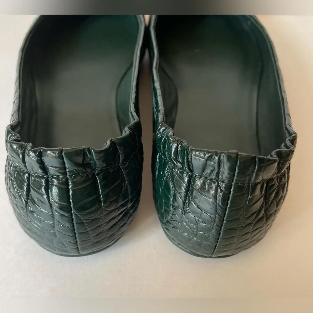 Tory Burch Green Croc-Embossed Minnie Travel Flats Size 5